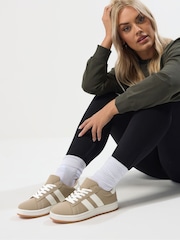 Marrón - Yours Curve Wide Fit Padded Skate Trainers - Imagen 1 de 5