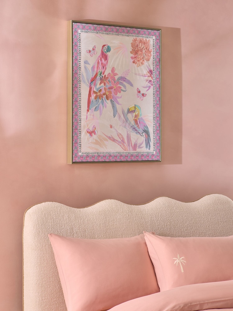 جدارية بإطار مُورّد ومطرَّزة بتفاصيل طيور - Image 2 of 6