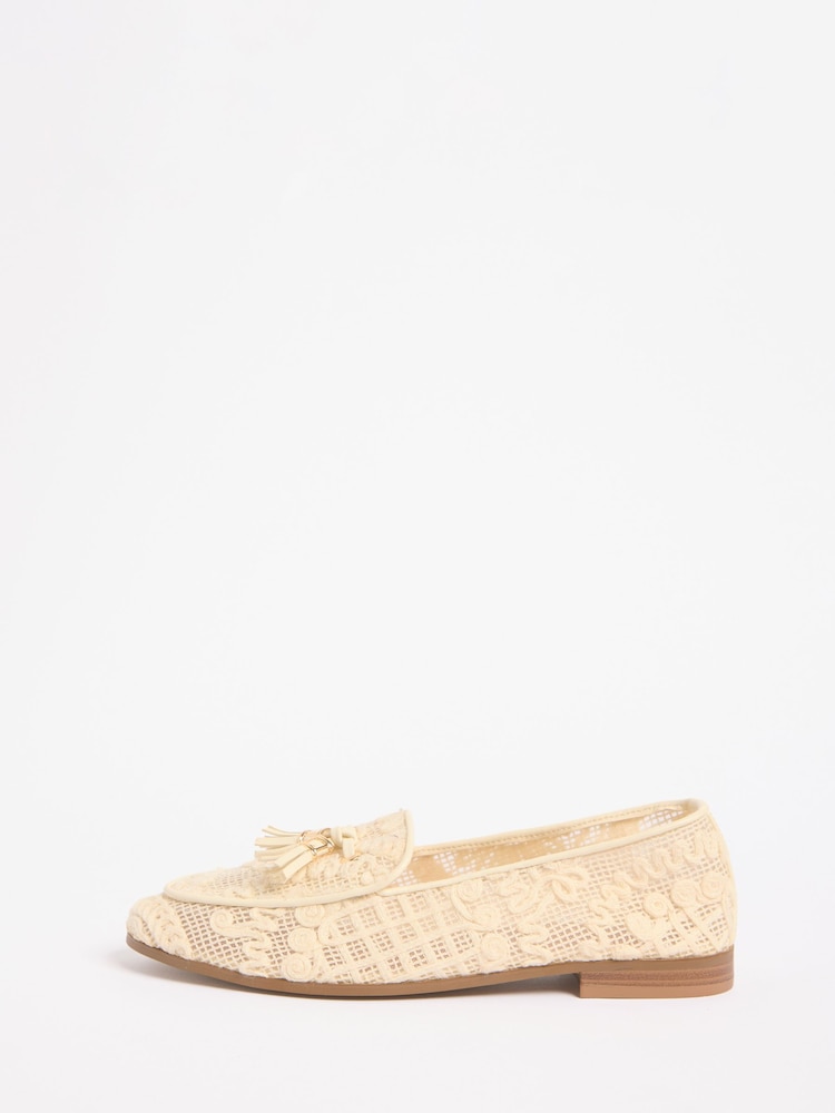 كريم - Lipsy Raffia Tassel Detail Summer Loafers - صورة 3 من 3