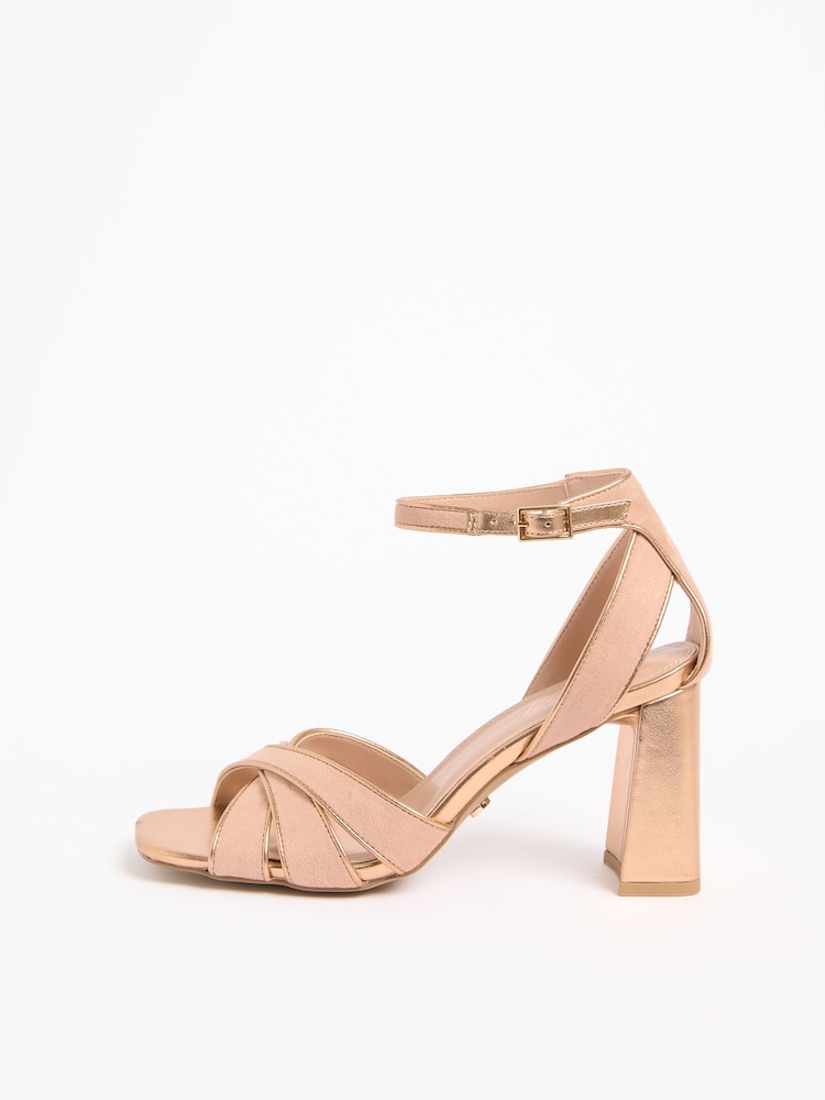 Boja kože - Sandale sa potpeticama Lipsy sa prekriženim remenom - Slika 5 od 5 Boja kože - Sandale sa potpeticama Lipsy sa prekriženim remenom - Slika 5 od 5