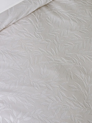 Catherine Lansfield Champagne Gold Corded Leaves Duvet Cover Set - Image 4 of 4