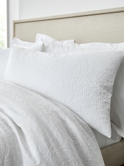 Bianca White Fleur Matelassé Jacquard Cotton Duvet Cover Set - Image 2 of 4