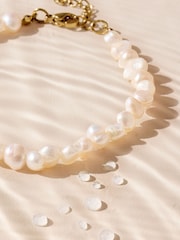 White Stainless Steel Pearl Bracelet - Image 3 of 4