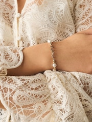 Pearl White Mama Pearl Effect Stretch Bracelet - Image 3 of 5