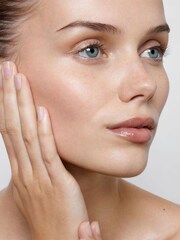 Weleda Pomegranate & Maca Peptides Firming Day Cream 40ml - Image 5 of 5
