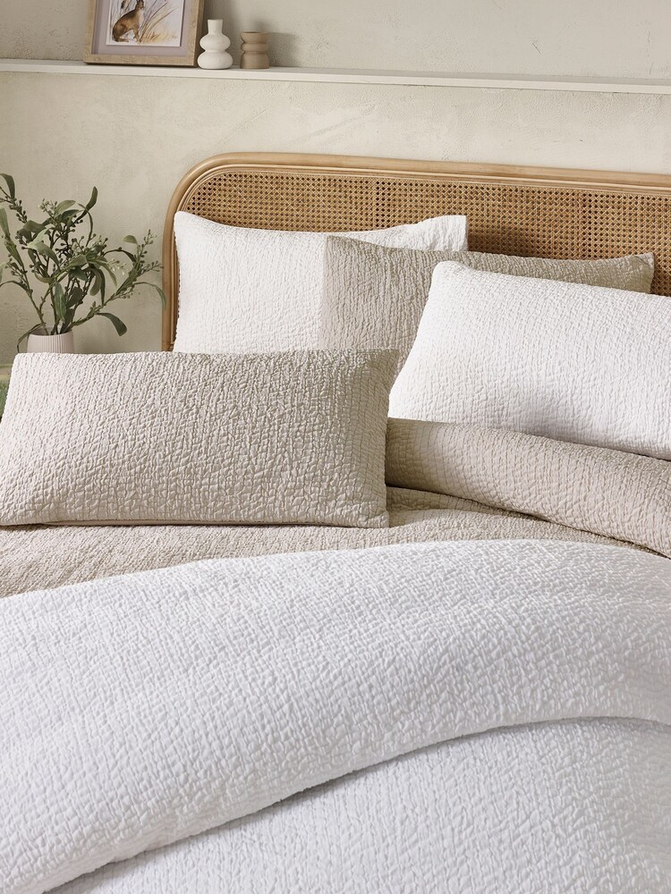 Catherine Lansfield Natural Crinkle Seersucker Duvet Cover Set - Image 2 of 4