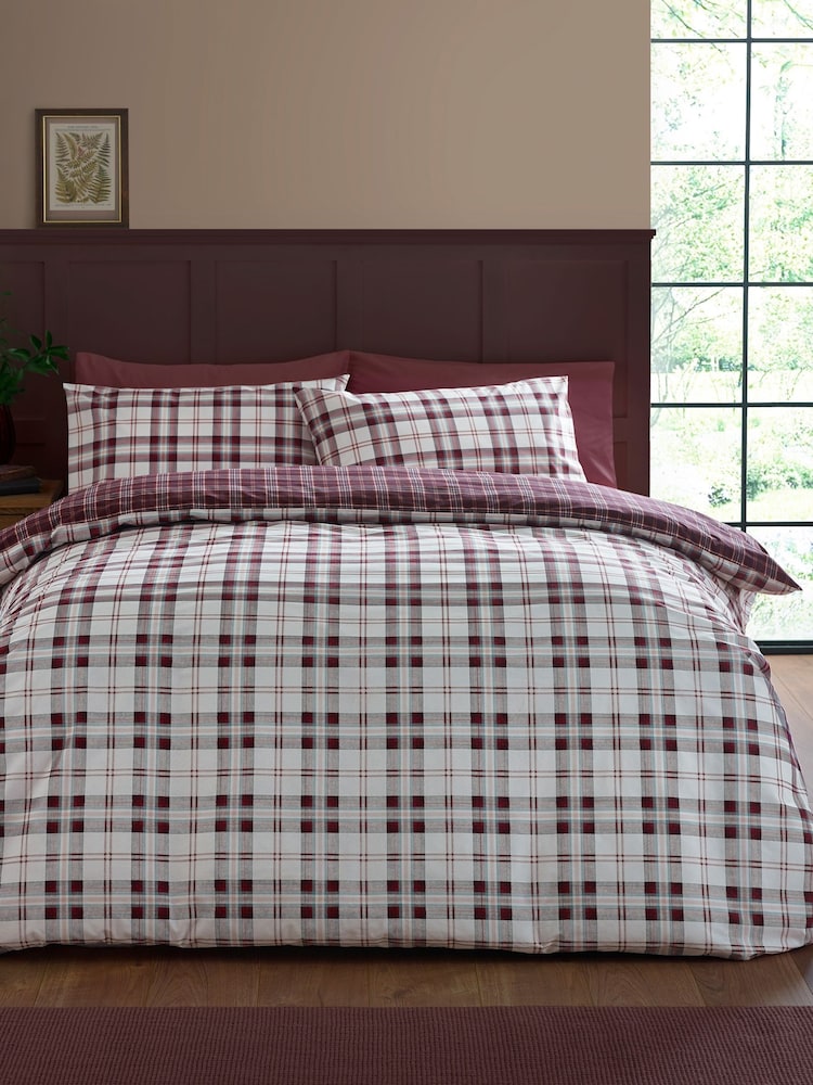 Catherine Lansfield Plum Kelso Check Easy Care Duvet Cover and Pillowcase Set - Image 2 of 5