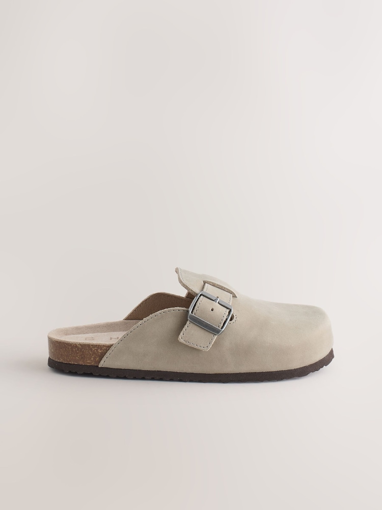 Neutral Brown Slip-Ons Clogs - Image 2 of 5 Neutral Brown Slip-Ons Clogs - Image 2 of 5