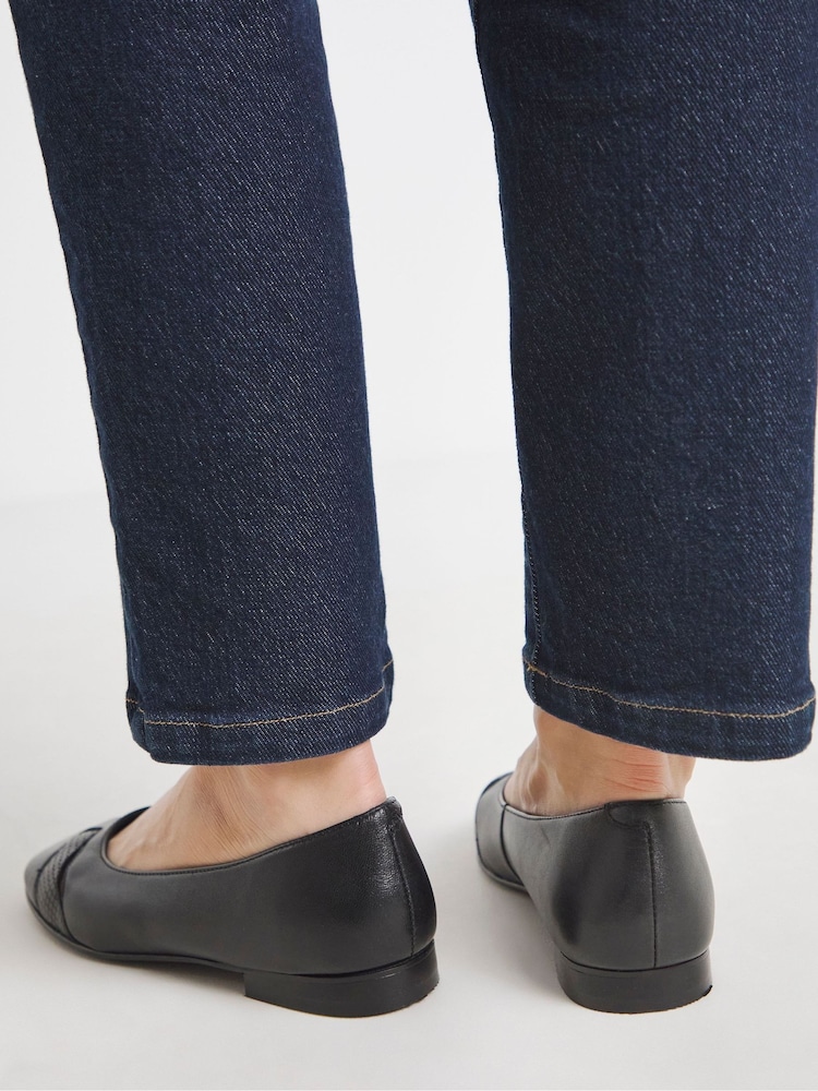 JD Williams Black Extra Wide Fit Classic Ballerina Shoes - Image 2 of 4 JD Williams Black Extra Wide Fit Classic Ballerina Shoes - Image 2 of 4
