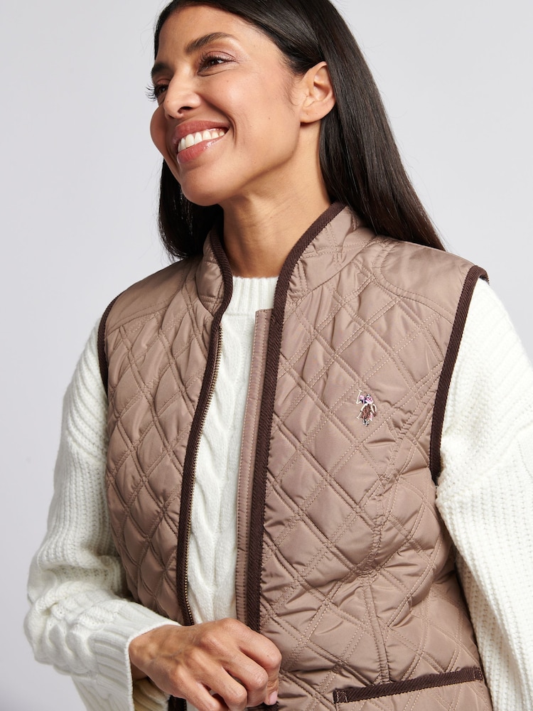 U.S. Polo Assn. Brown Bound Quilted Hacking Gilet - Image 2 of 10