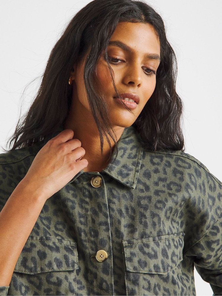 Simply Be Green Funnel Neck Utility Shirt - Image 4 of 4 Simply Be Green Funnel Neck Utility Shirt - Image 4 of 4