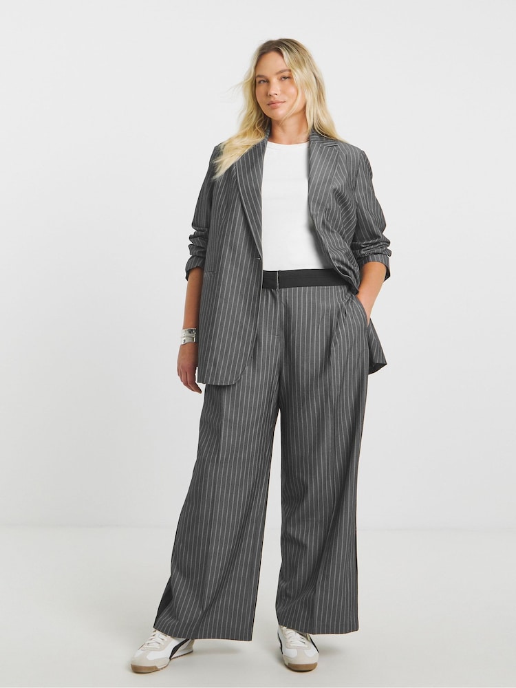 Simply Be Grey Relaxed Pinstripe Blazer - Image 5 of 5 Simply Be Grey Relaxed Pinstripe Blazer - Image 5 of 5
