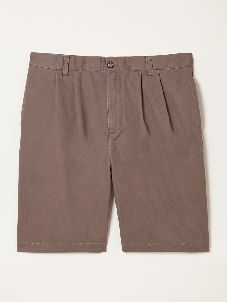 FatFace Brown Pleat Front Chino Shorts - Image 6 of 6