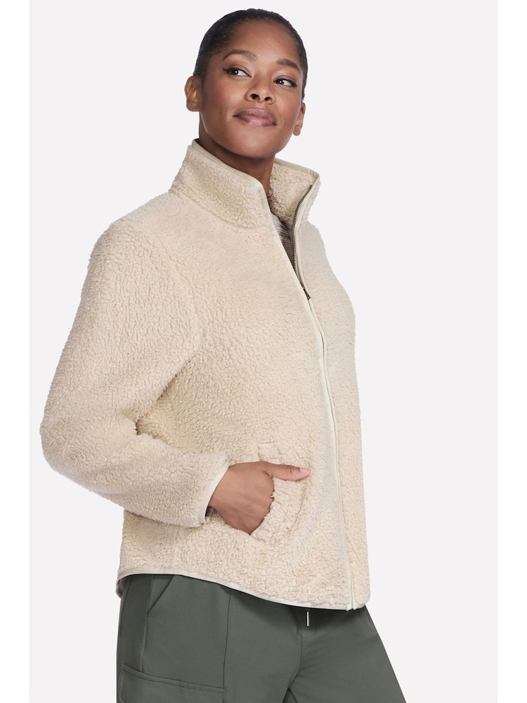 Skechers Cream Sherpa Jacket - Image 2 of 8 Skechers Cream Sherpa Jacket - Image 2 of 8