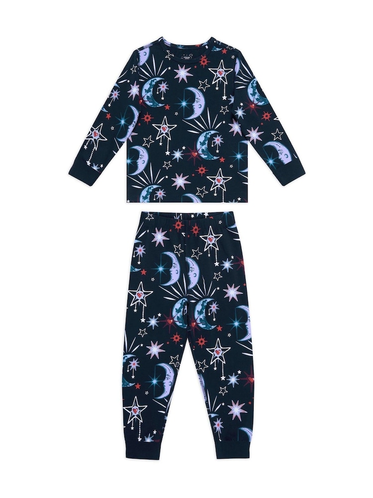 Chelsea Peers Kids Cotton Mystic Moon Print Long Pyjama Set - صورة 5 من 5 Chelsea Peers Kids Cotton Mystic Moon Print Long Pyjama Set - صورة 5 من 5