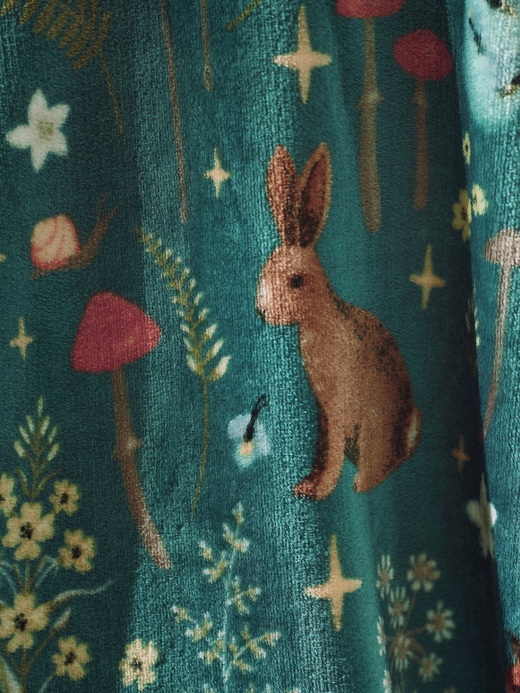 Catherine Lansfield Forest Green Enchanted Twilight Animals Cosy Blanket Throw - Image 2 of 3
