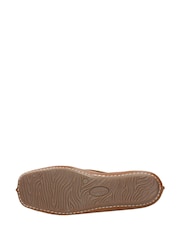 Braun - Clarks Freckle Ice Ballerinas aus Leder - Bild 6 von 7