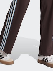 adidas Originals Brown Slouchy Straight Trousers - Image 5 of 6
