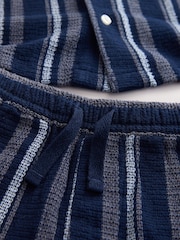 Tumši zils/balts - Short Sleeve Textured Stripe Shirt and Shorts Set (3-16yrs) - Attēls 4 no 4