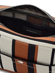 Radley Small Hadleigh Place Stripe Zip-Top Cross-Body Bag - Imagen 4 de 6
