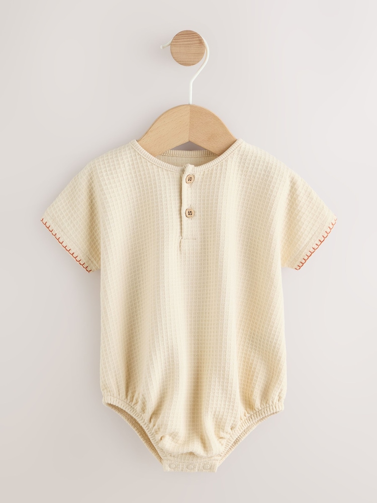 Yellow Fruit/Veg Print - Set salopetă și body Bebeluși (0ms-2yrs) - Imaginea 2 din 10