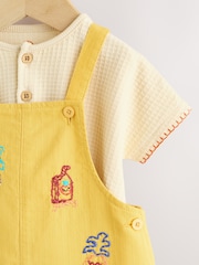 Yellow Fruit/Veg Print - Set salopetă și body Bebeluși (0ms-2yrs) - Imaginea 4 din 10