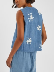 Colete jeans bordado com estampa floral Accessorize - Imagem 2 de 4