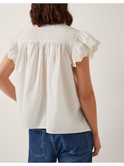 Monsoon Zadie Broderie Frill Top - Imagem 3 de 5