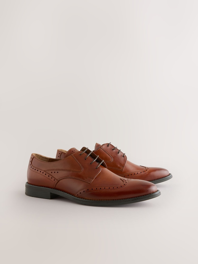 Tan Brown Leather Wingcap Brogue Shoes - Image 2 of 6 Tan Brown Leather Wingcap Brogue Shoes - Image 2 of 6