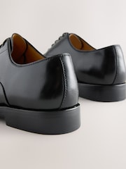 أسود - حذاء جلد أكسفورد محدد عند الأصابع - Image 5 of 6