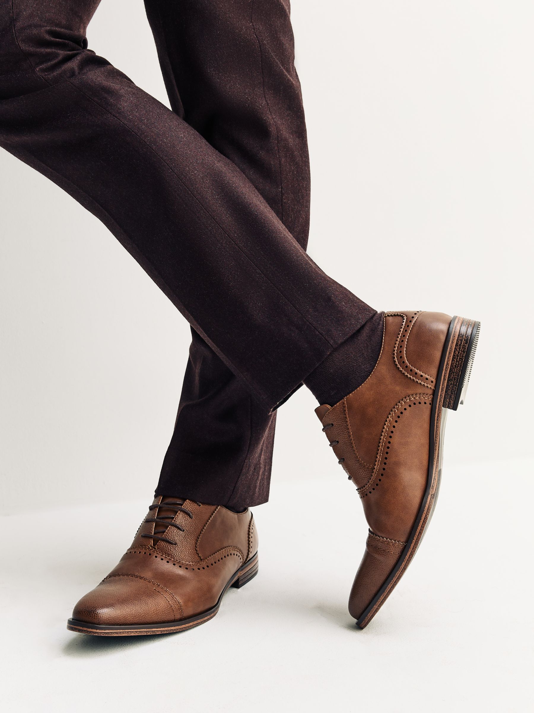 靴 PLAIN-TOE SHOES IN D.BROWN 28cm W97136s2.jpg