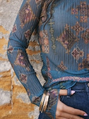 Blaugrüner Druck - National Trust x Next Crinkle-Mesh Langarmshirt mit Rundhalsausschnitt - Bild 6 von 9