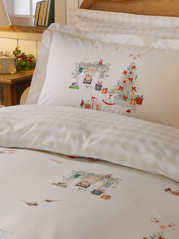 Sophie Allport Misty Green Cosy Christmas 200 Thread Count Duvet Cover and Pillowcase Set - Image 2 of 6