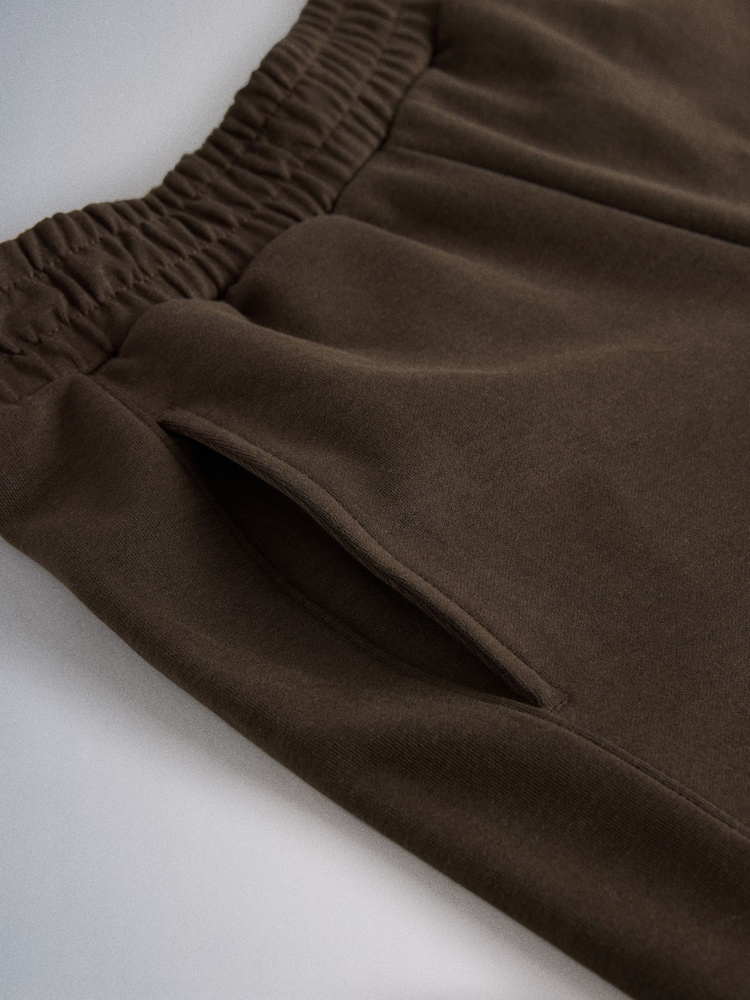 The Set 2 Pack Interlock Barrel Leg Joggers Brown/Neutral - Image 6 of 6
