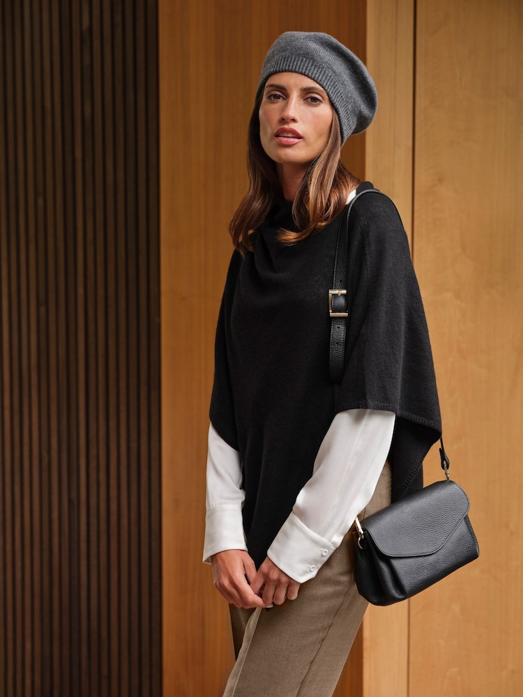 Pure Collection Cashmere Gassato Poncho - Image 2 of 3