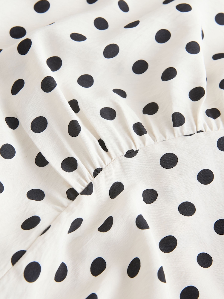 Ecru / Svart prickig - Puff Sleeve Midi Klänning - Bild 7 av 7 Ecru / Svart prickig - Puff Sleeve Midi Klänning - Bild 7 av 7