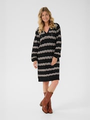 Cream Wavy V-Neck Long Sleeve Knit Black Dress - Image 3 of 6