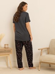 Yours Curve Pink Feeling Lucky Short Sleeve Wide Leg Pyjama Set - Image 3 of 5