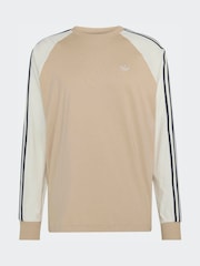صخري - adidas Originals Britcore Long Sleeve Cali Sweatshirt - صورة 7 من 7