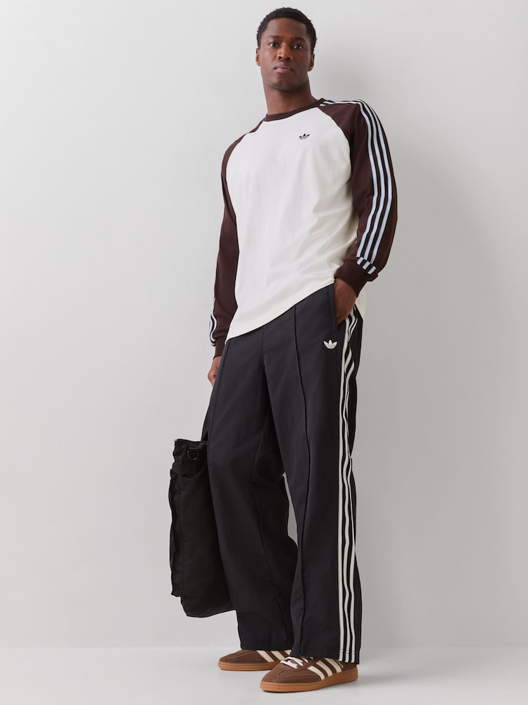 بيج - adidas Originals Britcore Long Sleeve Cali Sweatshirt - صورة 2 من 6