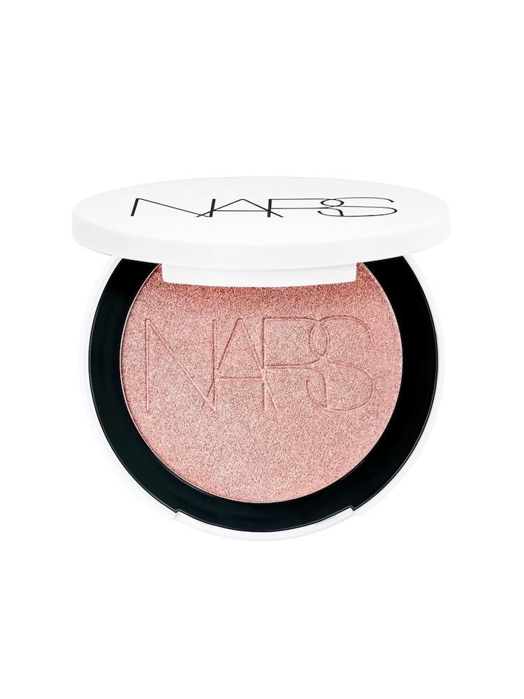 NARS Light Reflecting Powder Luminizer - Image 1 of 8 NARS Light Reflecting Powder Luminizer - Image 1 of 8