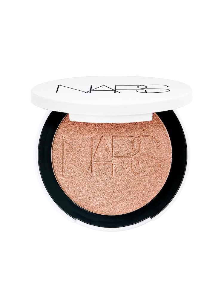 NARS Light Reflecting Powder Luminizer - Image 1 of 8 NARS Light Reflecting Powder Luminizer - Image 1 of 8