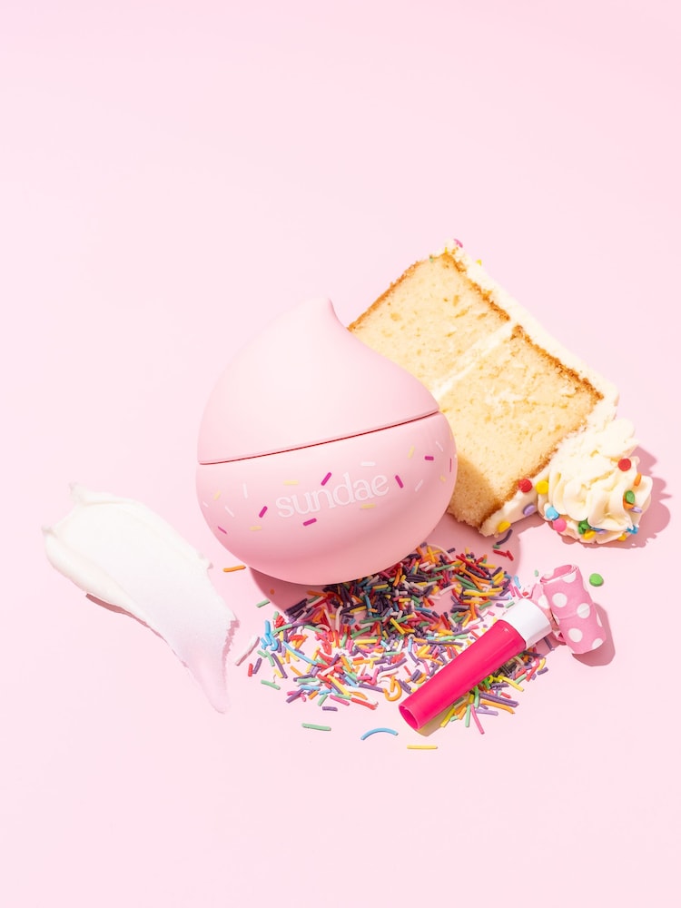 Sundae Birthday Cake Body Whipped Moisturiser - Image 2 of 5