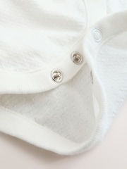 Verde salvie cu broderie - Set salopetă din denim și body pentru bebeluși 2 piese (0luni -2ani) - Imaginea 7 din 10