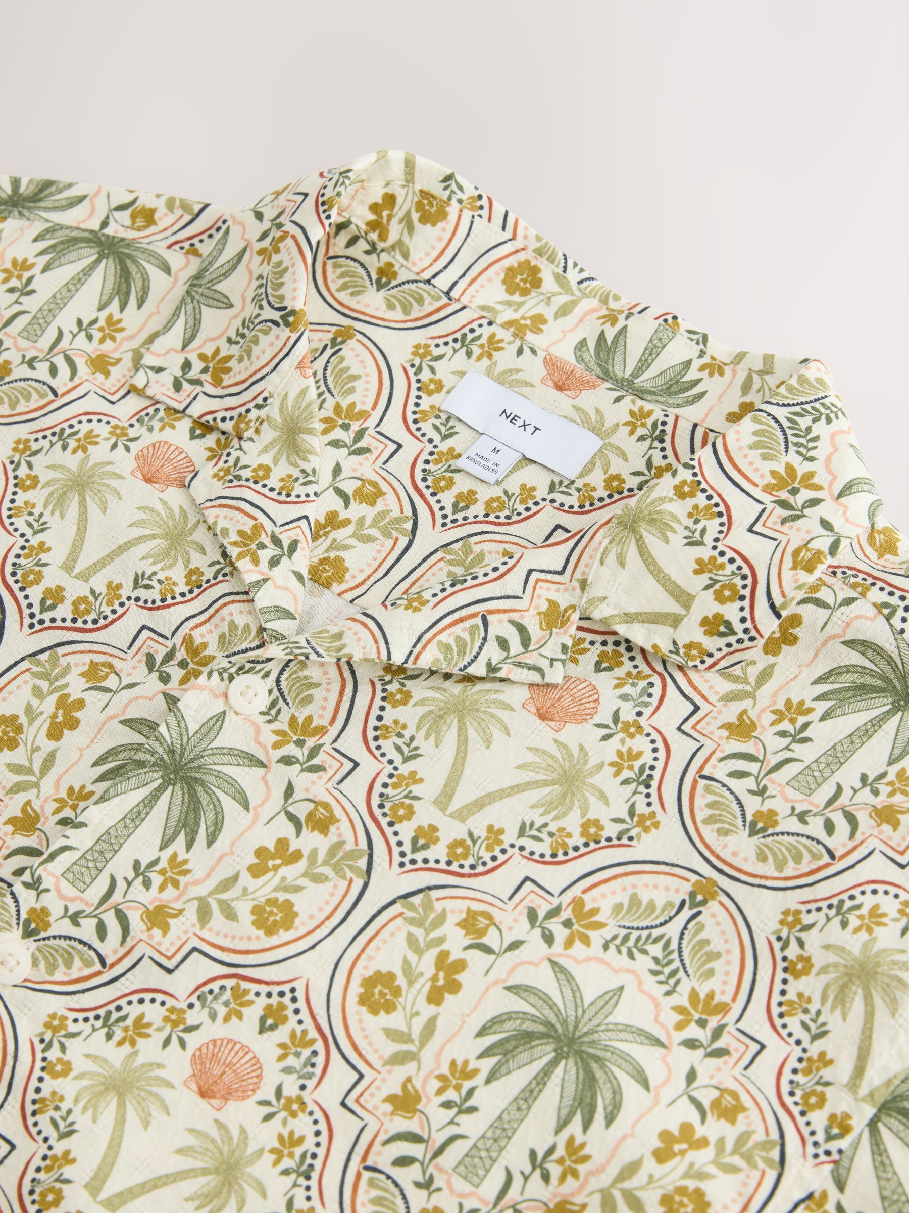 Buy Кремово-бежевий - Palm Print Short Sleeve Shirt з сайту Next