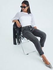 River Island Black Petite Mom Sculpt Jeans - Image 2 of 4