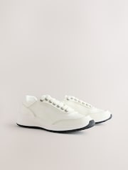 أبيض - حذاء رياضي برباط بكعب عريض من Forever Comfort® - Image 2 of 5