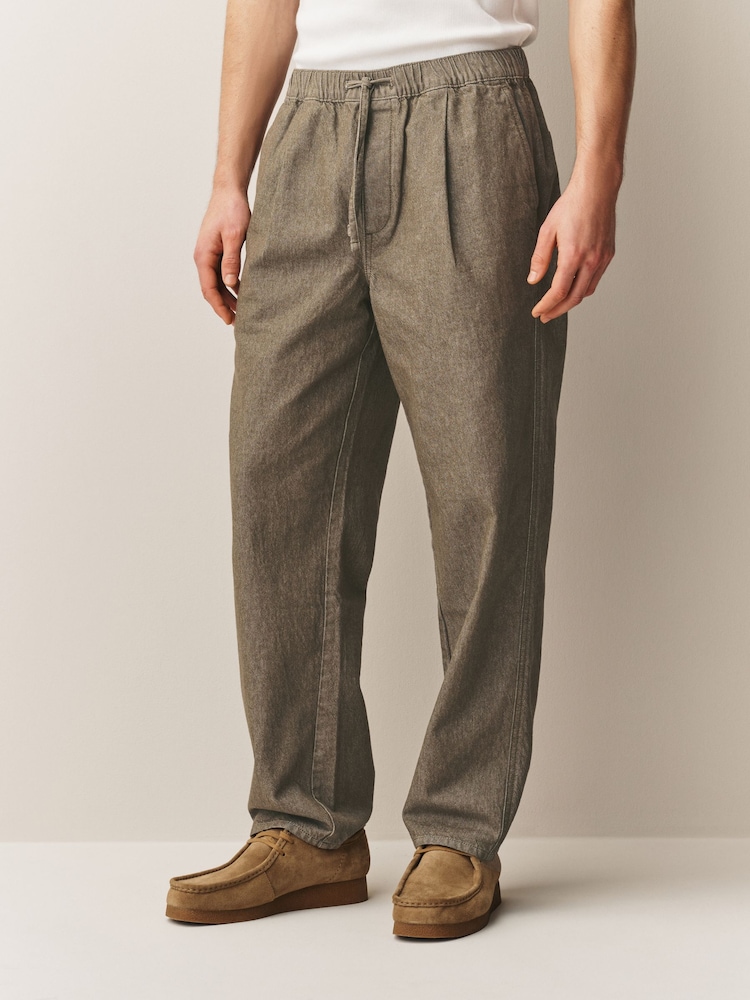 Haki zaļa - Elasticated Joggers - Attēls 1 no 9