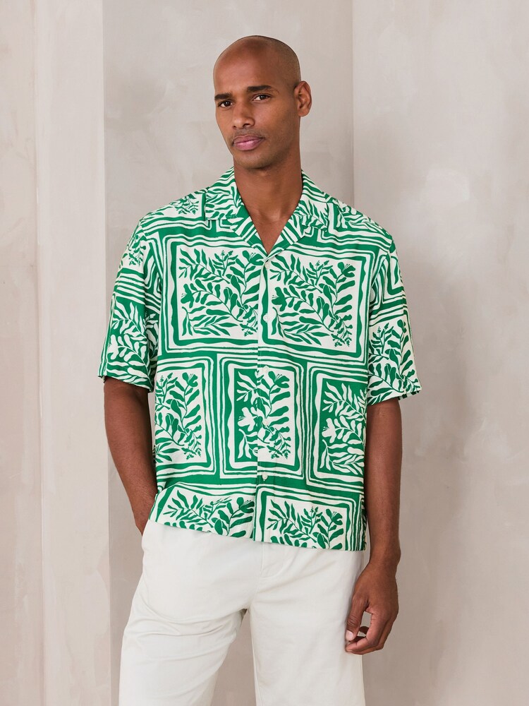 Green Leaf N. Premium Printed Short Sleeve Shirt - Image 1 of 4