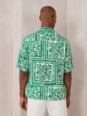 Green Leaf N. Premium Printed Short Sleeve Shirt - Image 2 of 4